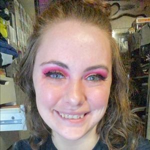 Meet your Posher, Shelby